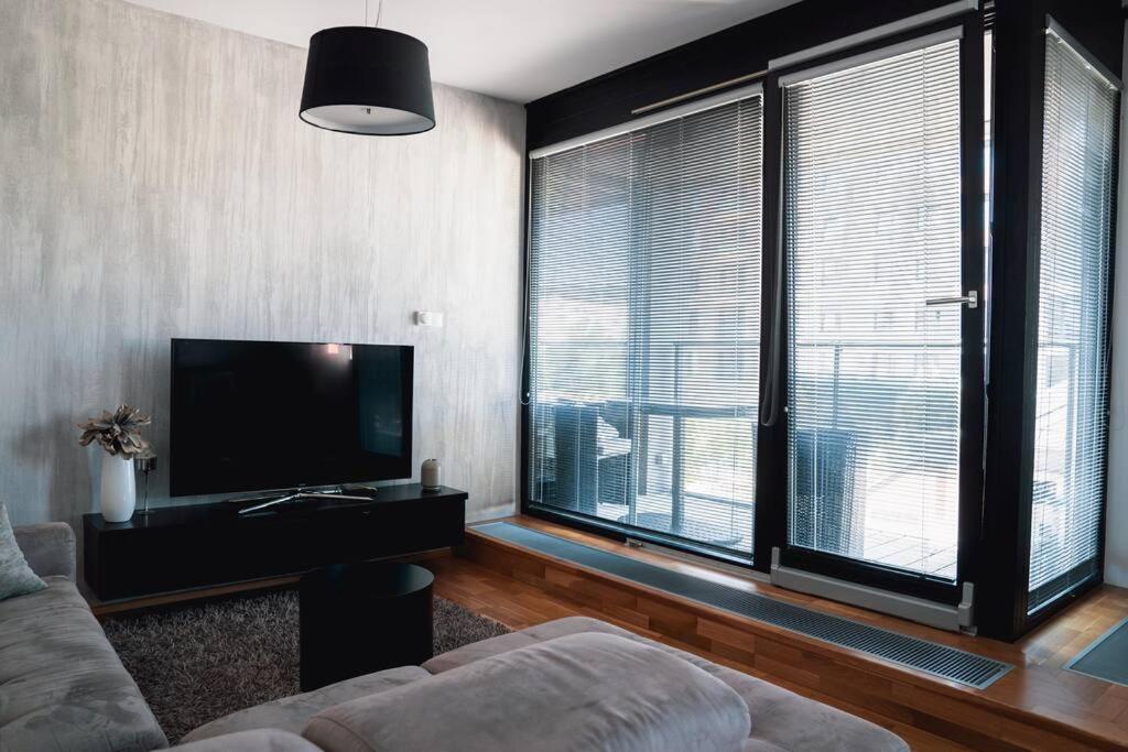 Prague Marina River View Apartment Close To City Centre Free Parking Exterior foto